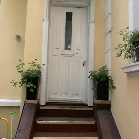 4us - 24h Self Check-in アパート *