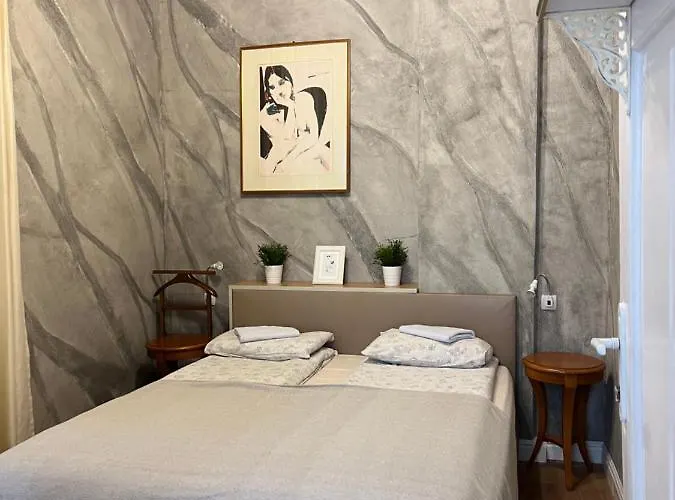 4us - 24h Self Check-in *